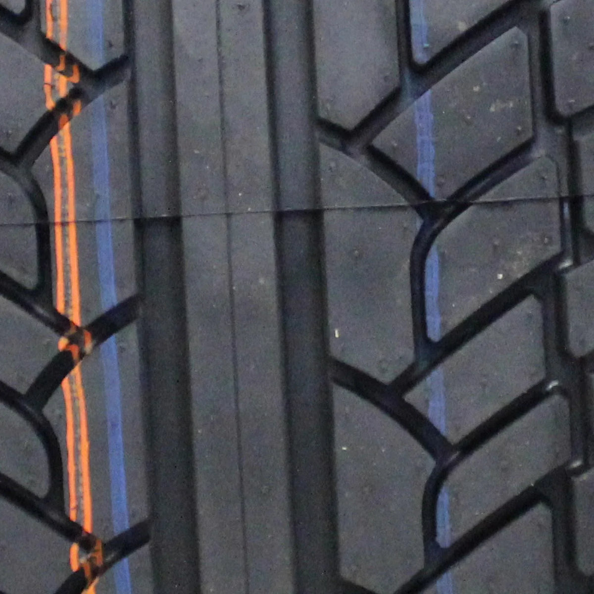 Performance Desert Tire XL High Hawk Achilles 114V 305/40R22 - UHP