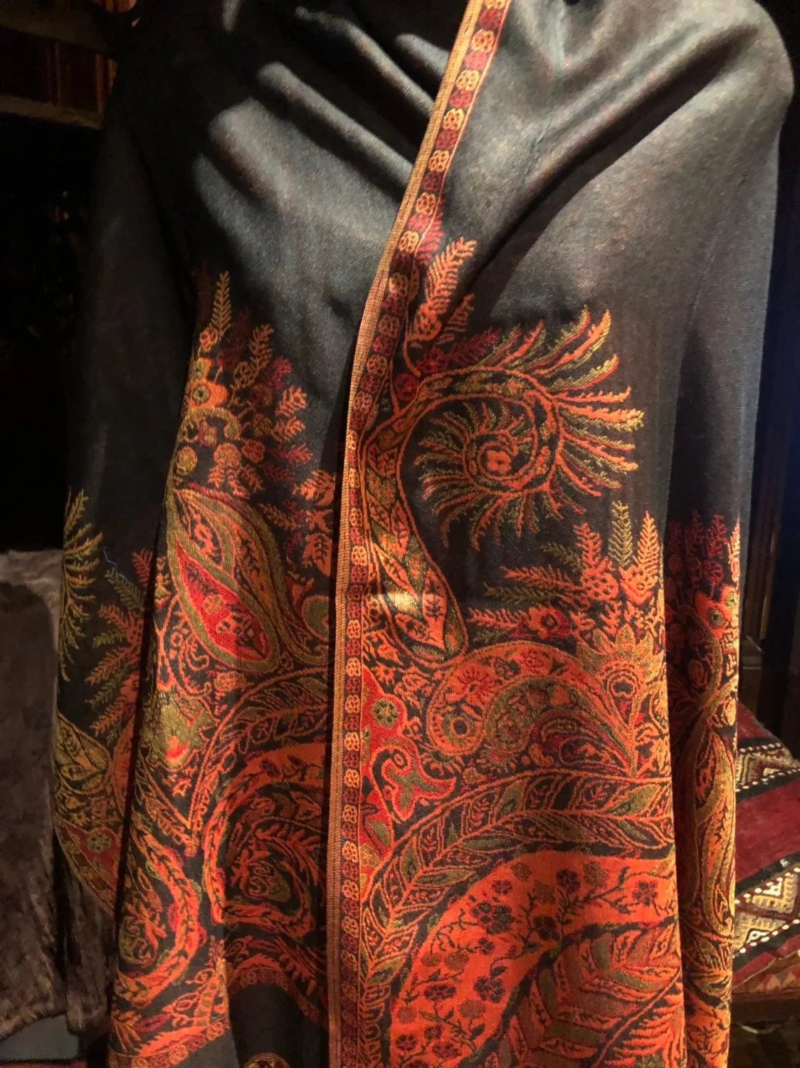 Brocade Red Black Vintage Wrap Pashmina Paisley Scarf