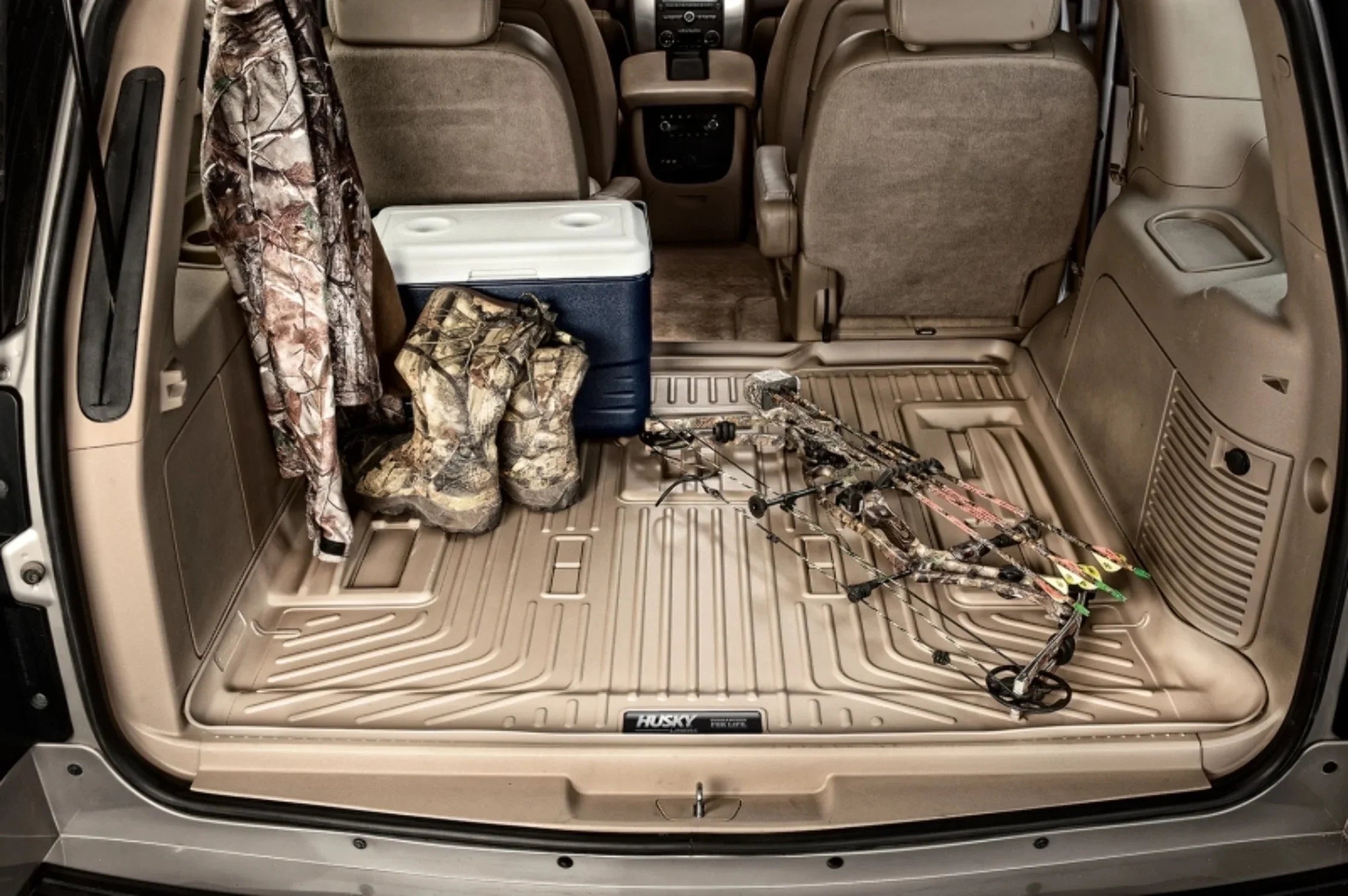 Ford Black upright Compatible Husky with under by Series Liner Seat Explorer; 3rd 3rd RealTruck Seat Behind 11-19 behind Weatherbeater Cargo and