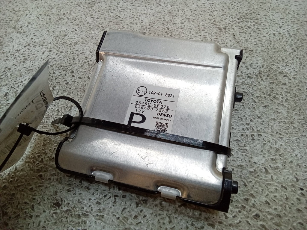 Front Departure OEM Lane (Good) 2014 Pre-Owned Windshield Camera Highlander Toyota 8646C-0E020