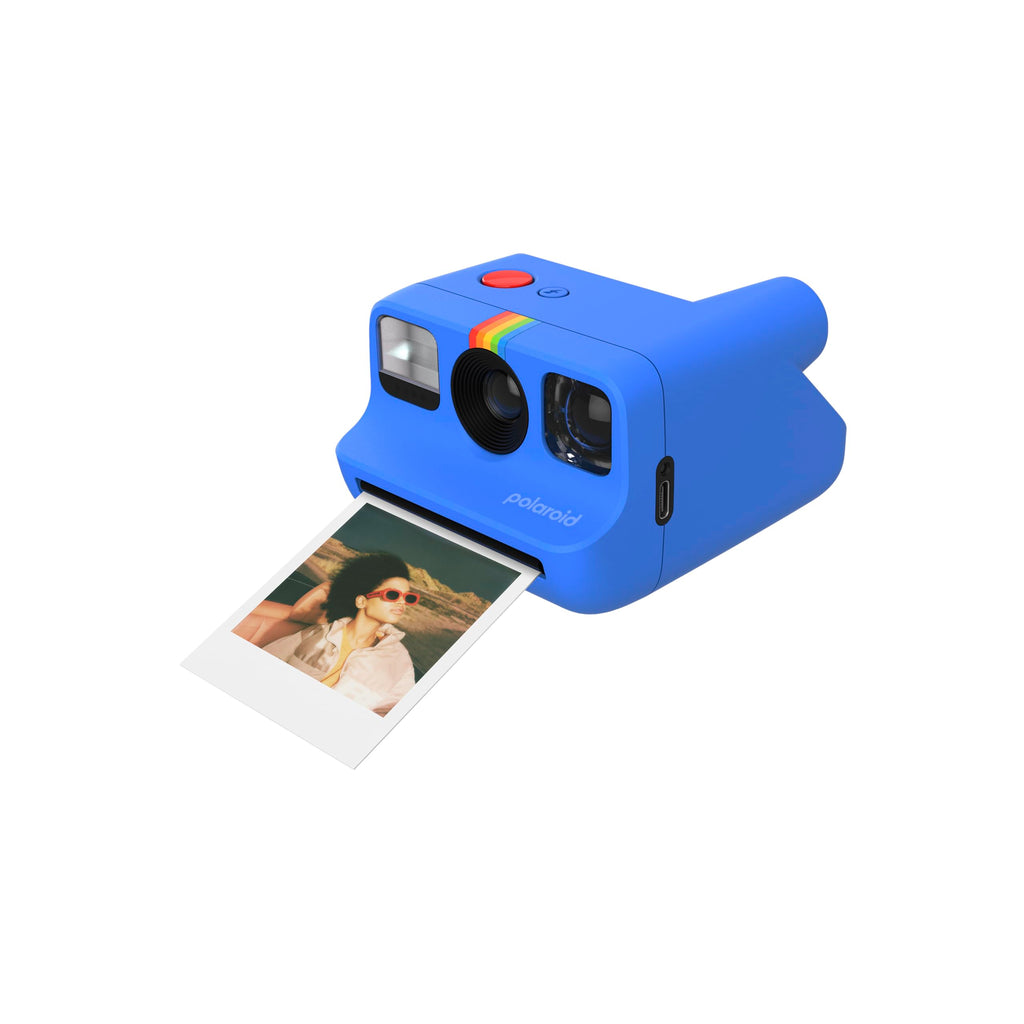 Polaroid Go Generation 2 - Mini Instant Camera + Film Bundle (16 Photos Included) - White (6282)