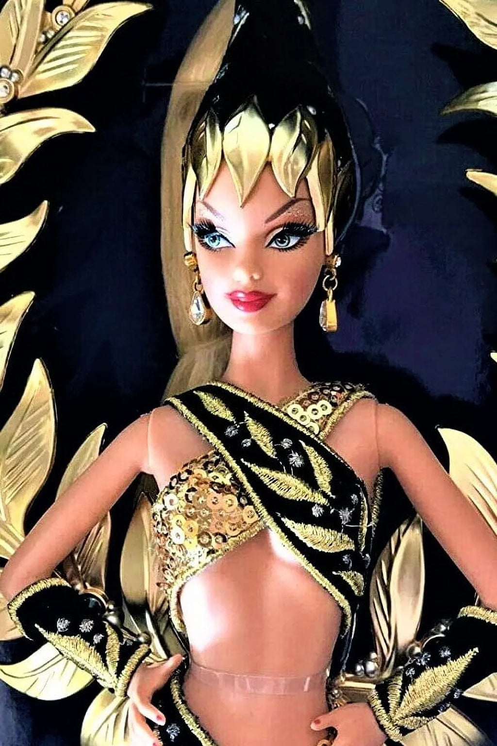 Bob Gold Mattel Legacy Edition 2009 Mackie Label Barbie Golden Doll Limited