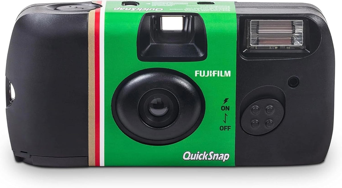 FUJIFILM QuickSnap Flash 400 Disposable Camera 8-Pack 27 Exposures Bundle