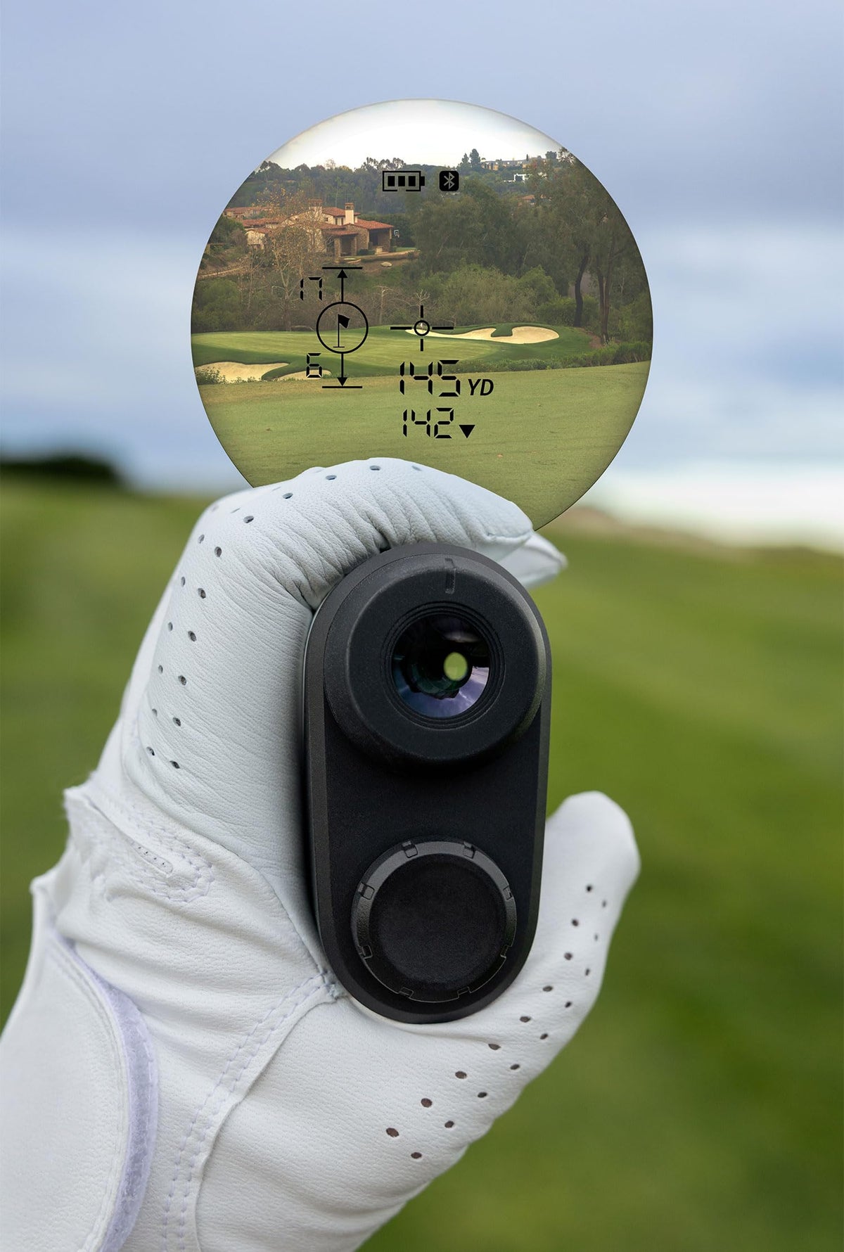 Garmin Approach Z10 Laser Golf Rangefinder Bundle