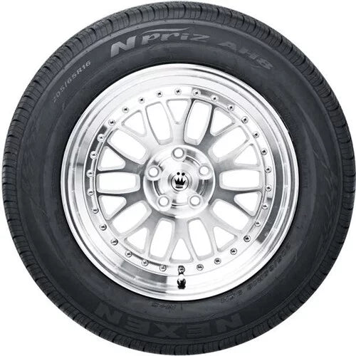 AH8 Nexen Malibu 2013-15 97H (4 235/50R18 2013-19 LTZ BSW Tires) Fits: Chevrolet Escape Ford Titanium, NPriz