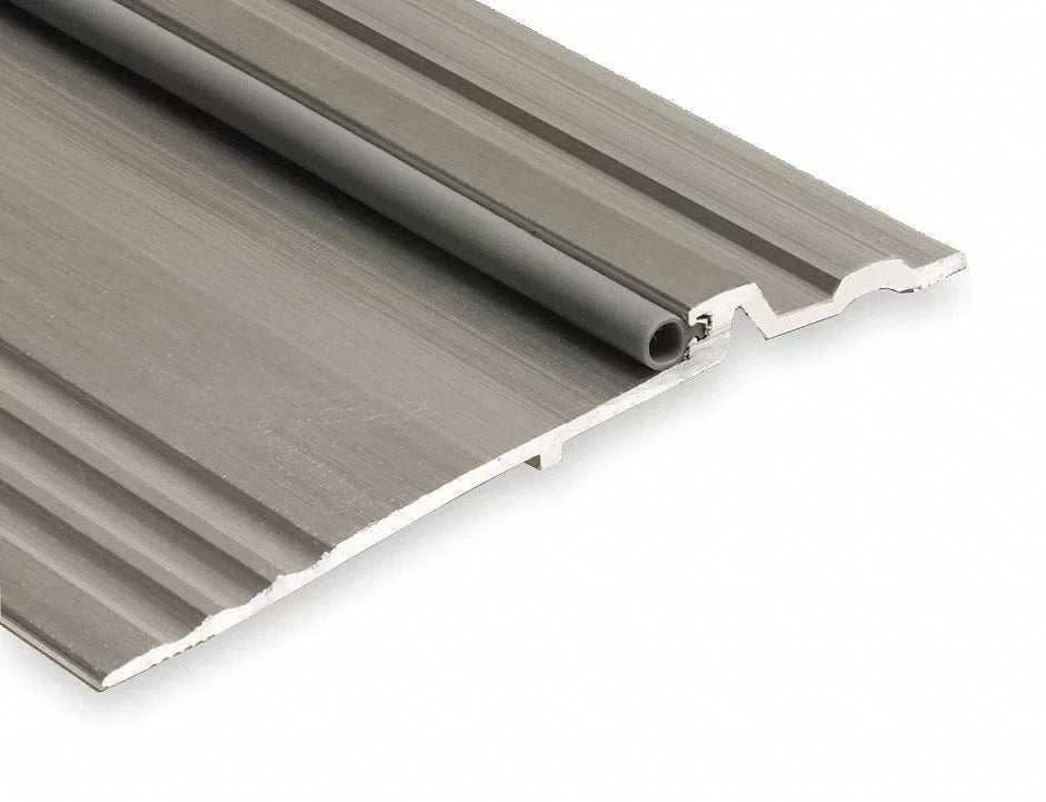 896V-4 Threshold,Smooth/Fluted Guard National ft.,Alum Top,4