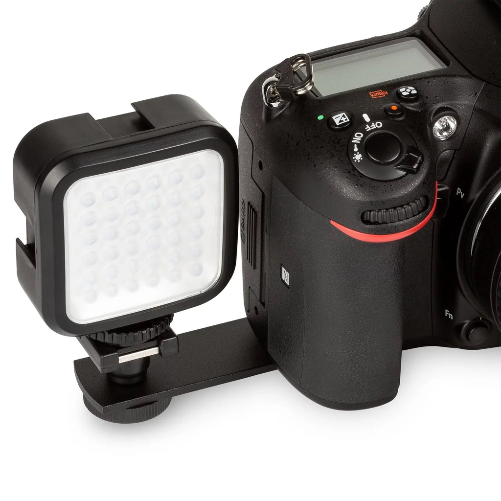 32GB 24-105mm + Camera SanDisk + Lens + EF + 75-300mm + Mirrorless RF Bundle Canon Case with Flash EOS Adapter ZeeTech II Mount Accessory LED Memory Mark Card R6 +