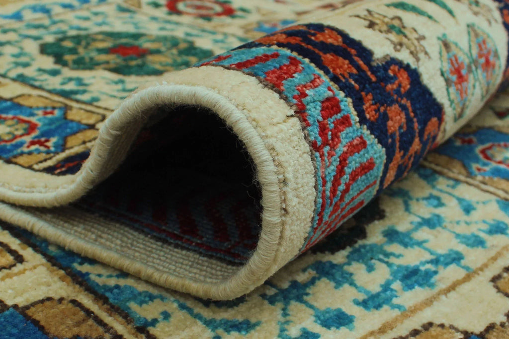 Irwin Ivory/Blue Aria Rug, x 9'0" 12'2"