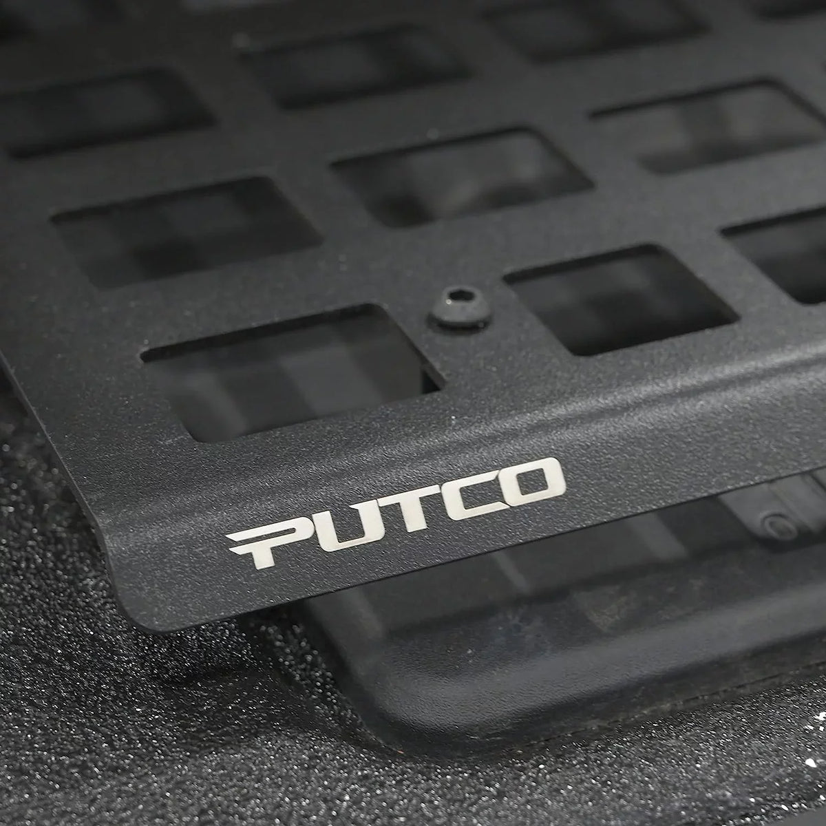 195020T2 Tailgate Putco - Panel Molle