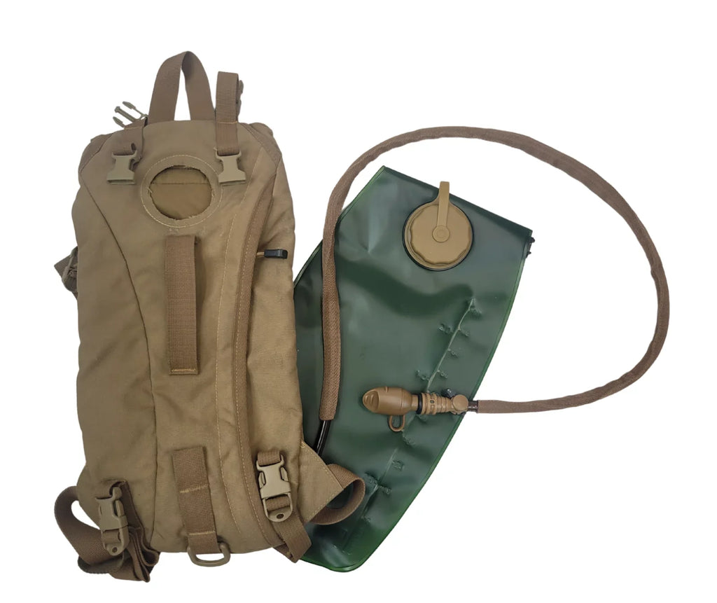 Coyote bladder System with Clothing Carrier never used Hydration Previously Military Outdoor import Issued