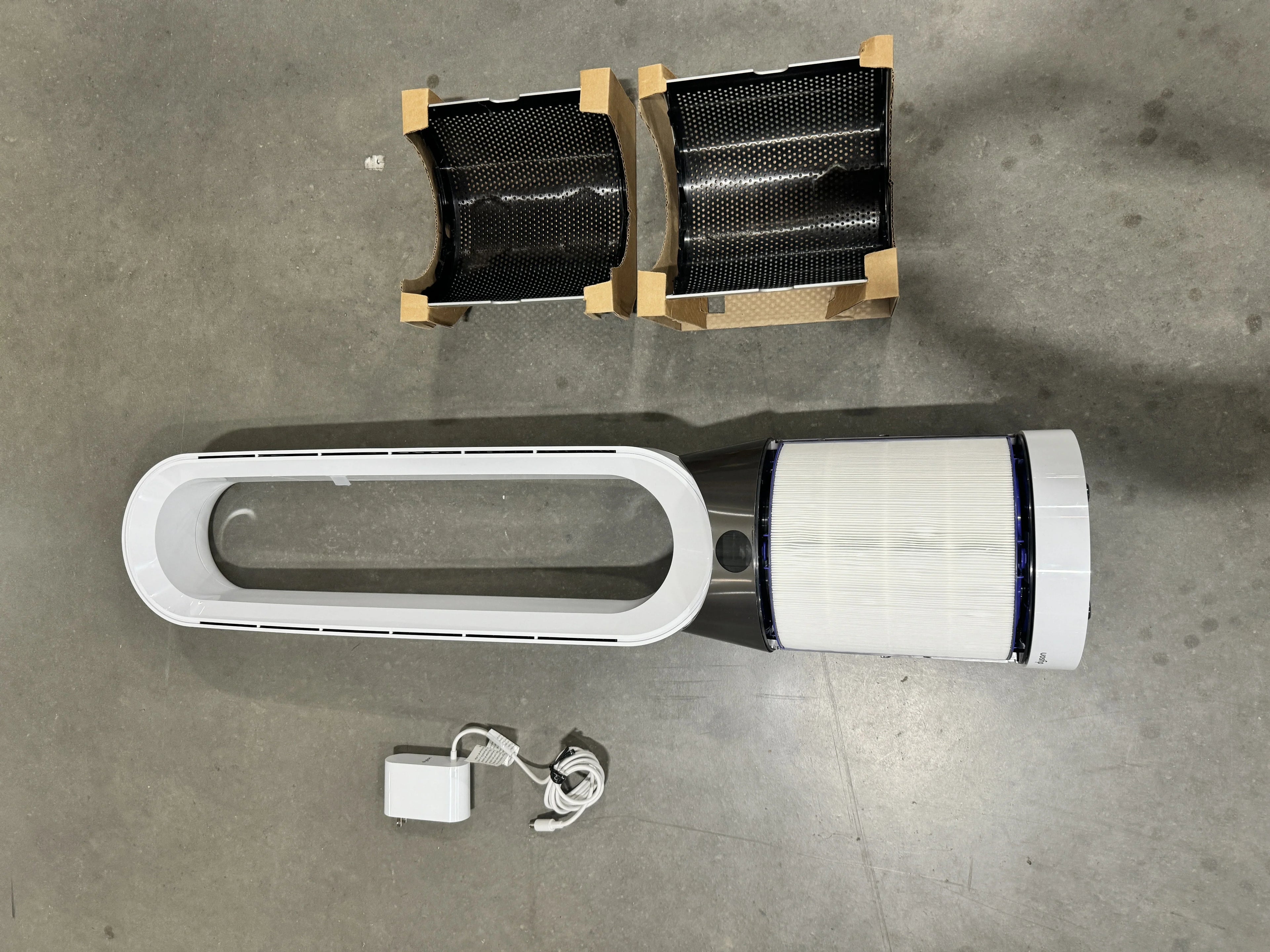 TP04 310124-02 (Fair) Pure Dyson Fan White Cool - Tower Purifying Pre-Owned Connected