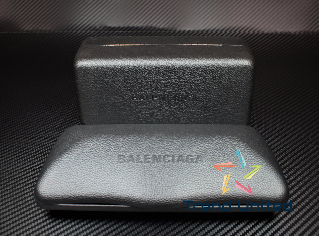 51 Ladies BB0096S Rectangular 008 Sunglasses Grey Balenciaga