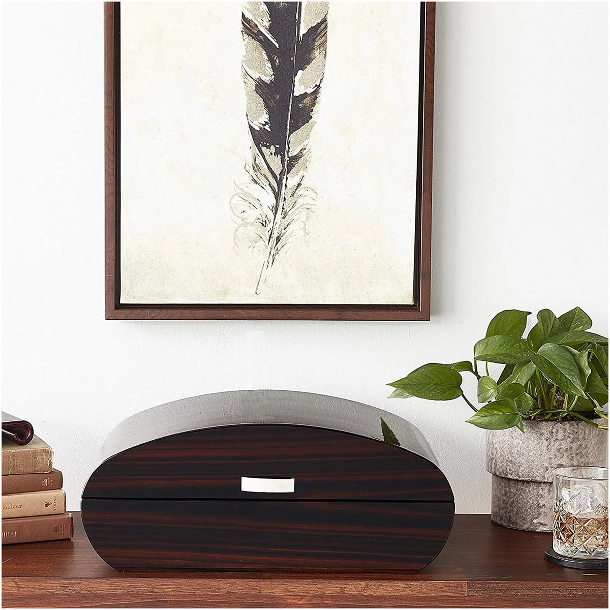 Humidor 150 - Finish Shaped Arc Cigar Waldorf Ebony Capacity: Lacquer -