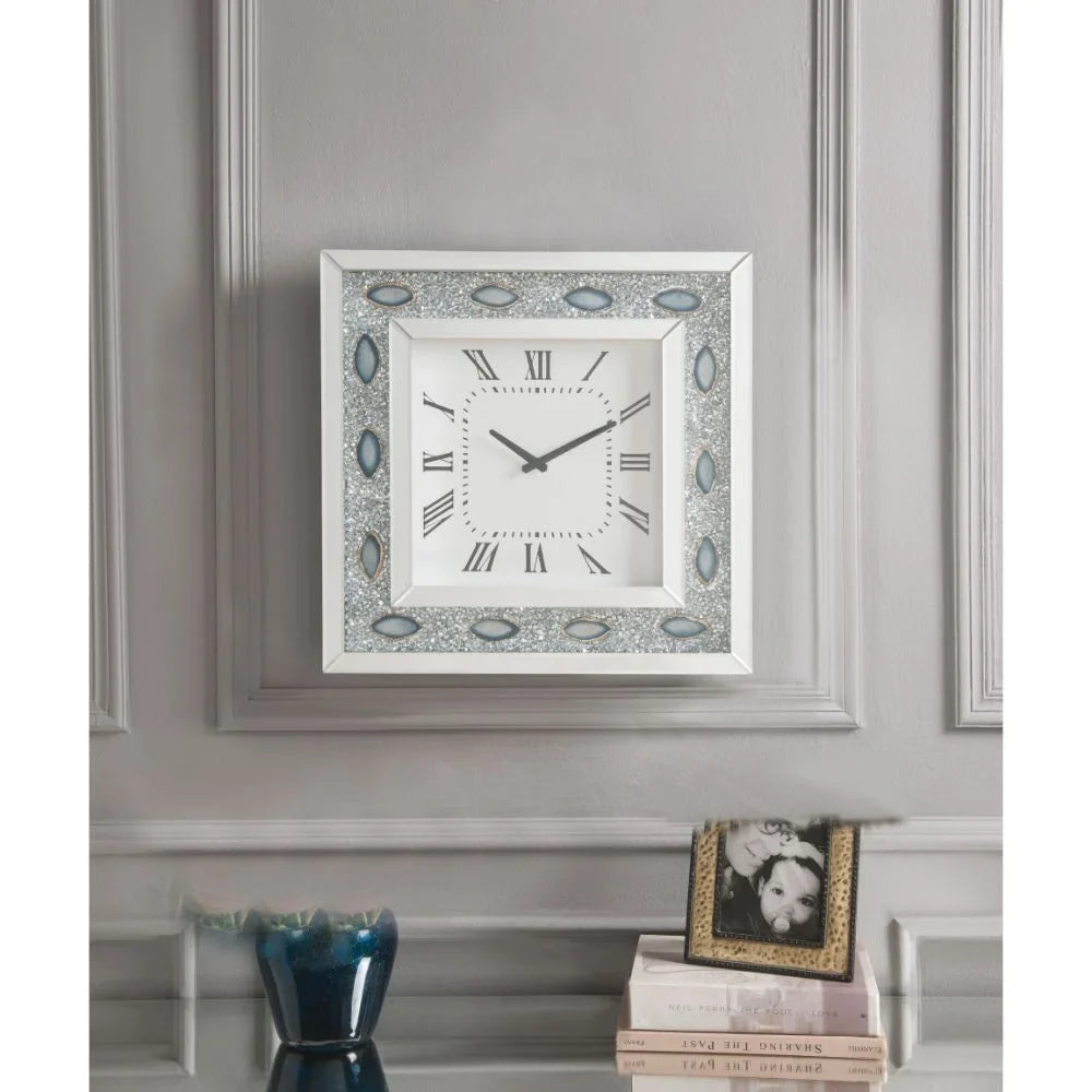 Clock Sonia Wall
