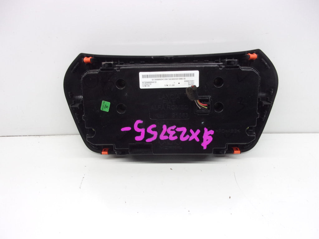 Control Audio Radio OEM AC (Good) 2018 Heater Panel Renegade Pre-Owned Climate Temperature Jeep